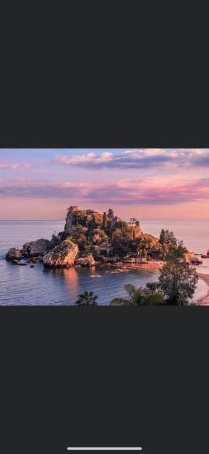 La Finestra Di Taormina Villa Exterior photo